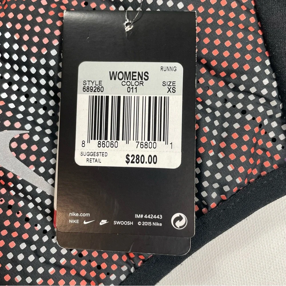 Nike Aeroloft Women’s Running Vest XS – NWT – Reflective Winter Outdoor
